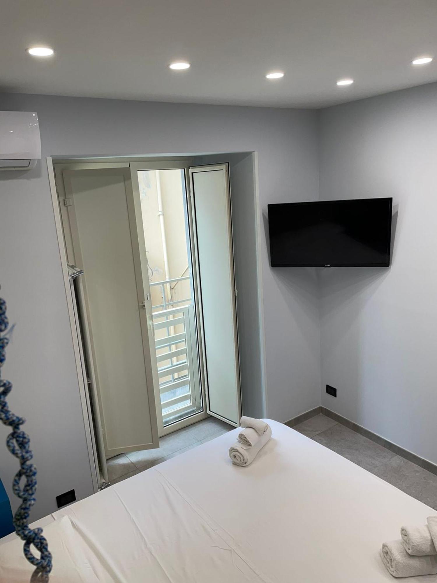 Bed & Breakfast Terrazza Aragon Room&spa 2*